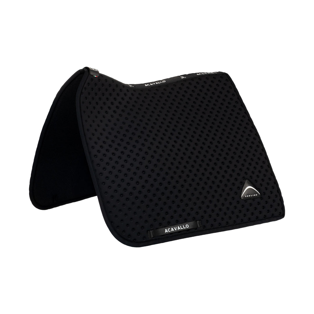Sublime dotted dressage saddle pad in technic BLACK