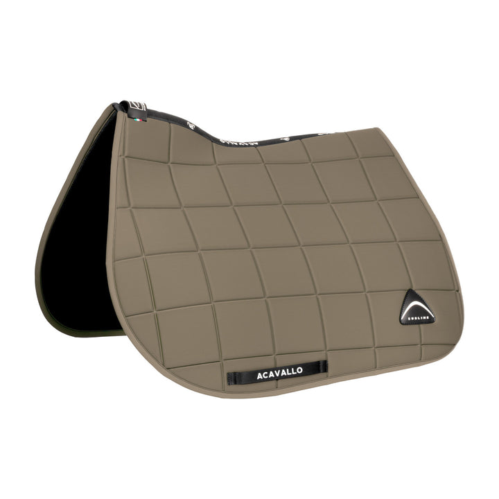 Sublime jumping saddle pad in square technica TERRA