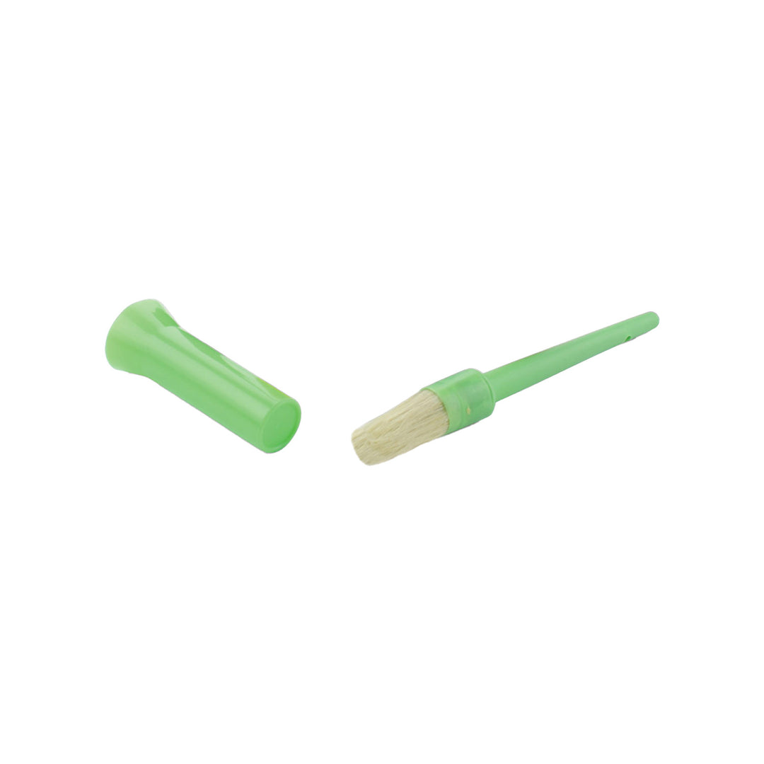 DRESSING BRUSH WITH CAP GREEN