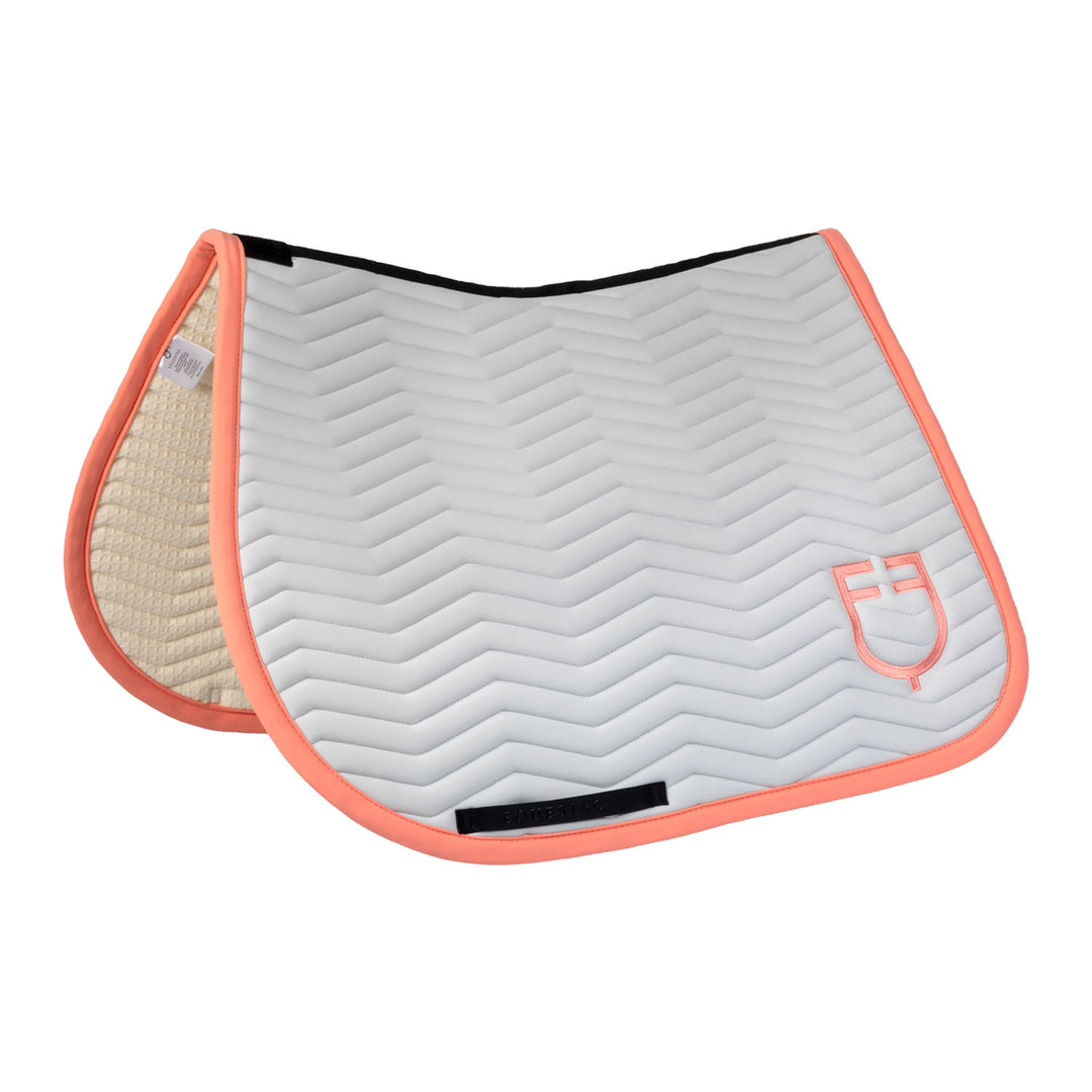 Wave Quilting jumping saddle pad in technical HARBOR MIST (14-4202)/DESERT FLOWER (15-1435)