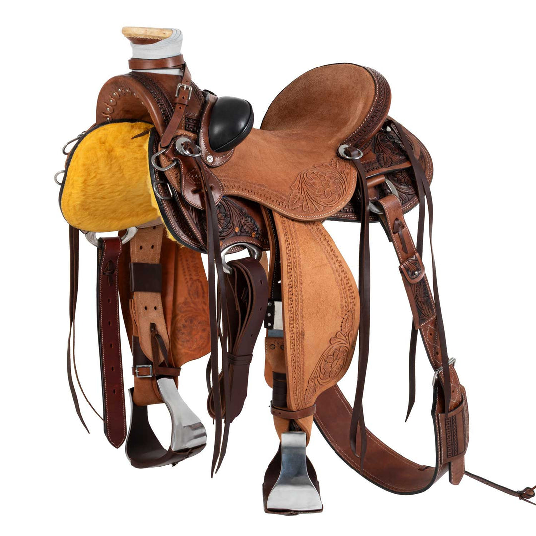 APACHE WADE WESTERN SADDLE WITH BACK GIRTH AND KNIFE GUARD