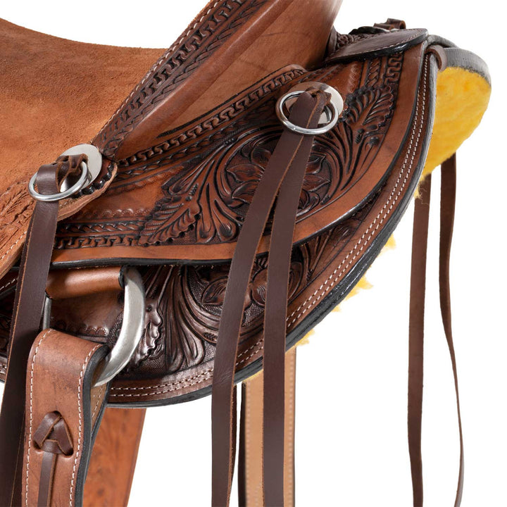 APACHE WADE WESTERN SADDLE WITH BACK GIRTH AND KNIFE GUARD